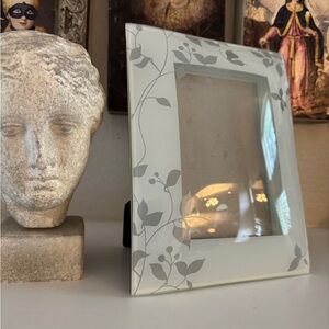 Papyrus Dome Glass White Nature Picture Frame 4" x 6"